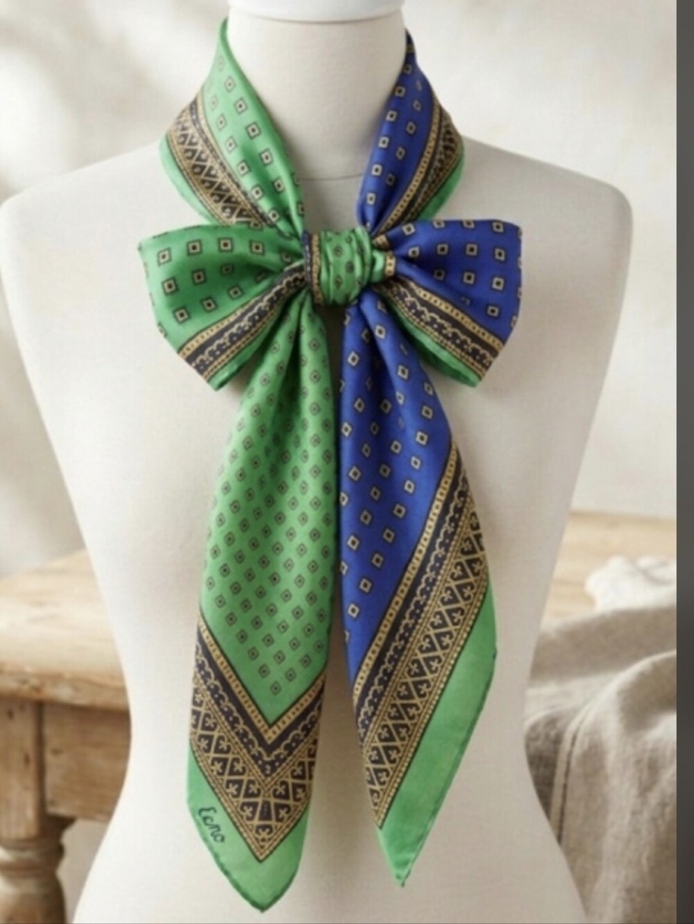 Vintage Echo Square Scarf Vibrant Green & Cobalt Blue Geometric
